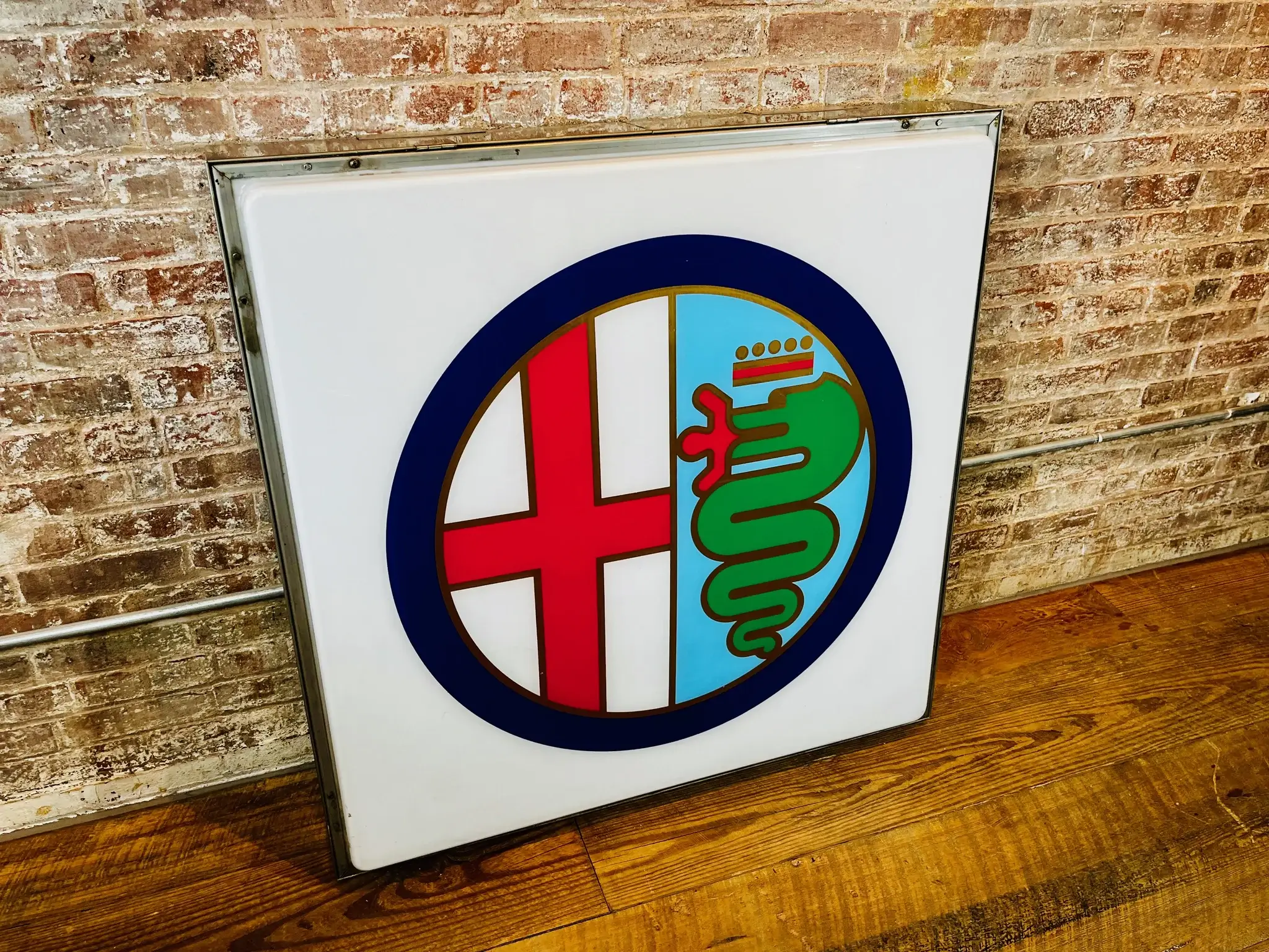 MP: 1980's llluminated Alfa Romeo Sign | PCARMARKET